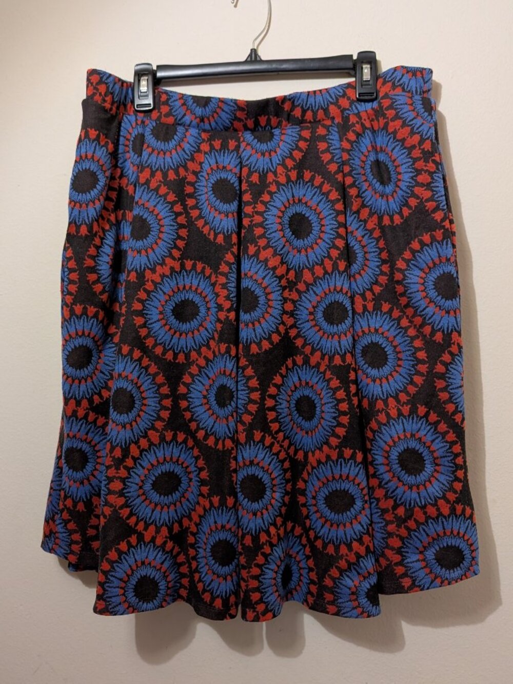 A-Line Mandala Skirt Blue and Red LuLaRoe Size 2XL